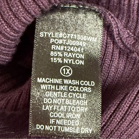 G.H. Woman Dark Purple Ribbed Knit Sweater Plus Size 1X Soft Stretch Top - Picture 9 of 10